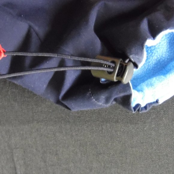 Womans Reversible Jacket (50A) preowned no worn or torn areas clean smoke free - Picture 9 of 9